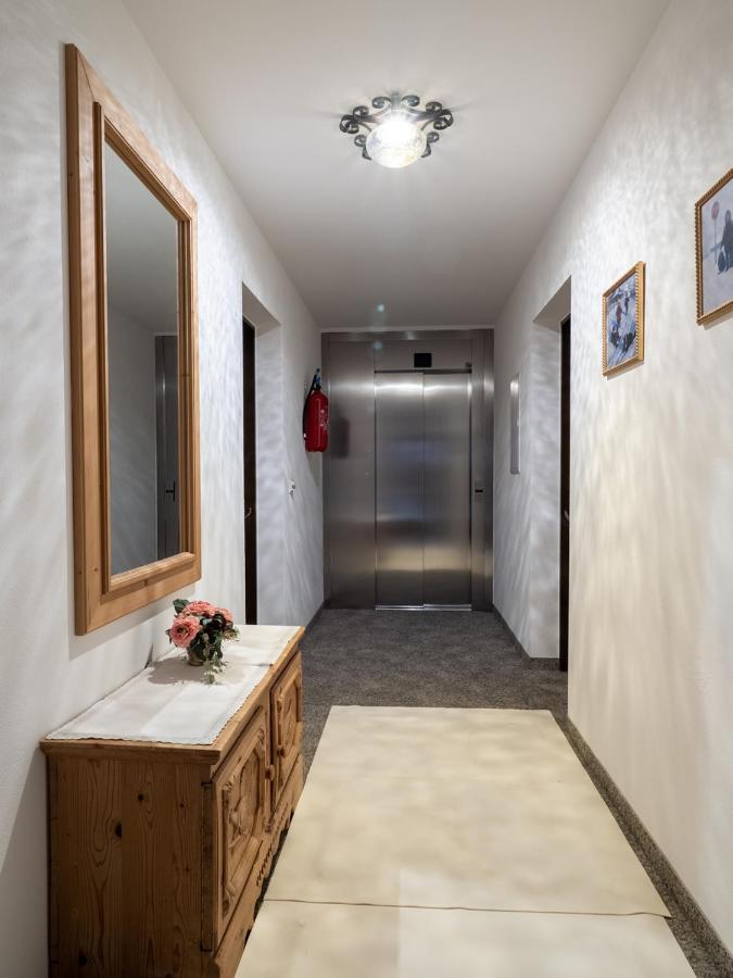 瓦德林Brandtnerhof Betriebe公寓式酒店 外观 照片